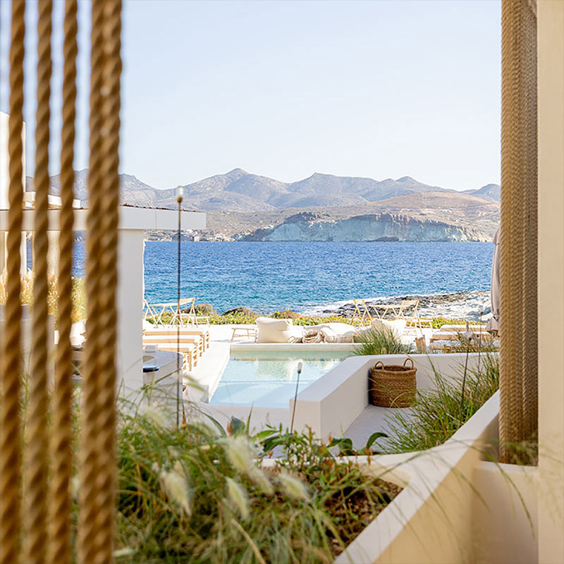 Deluxe Coastal View Suite