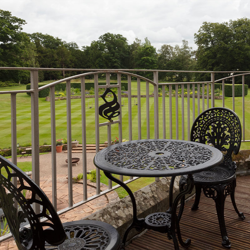 CASTLE BAL SUITE