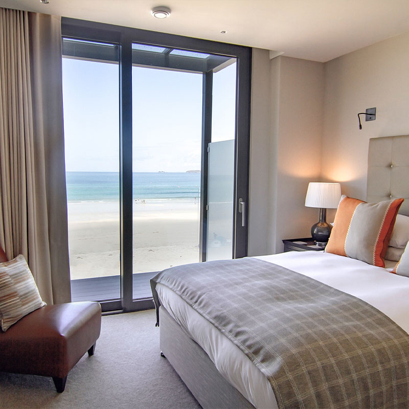 Luxury Beach Lodge