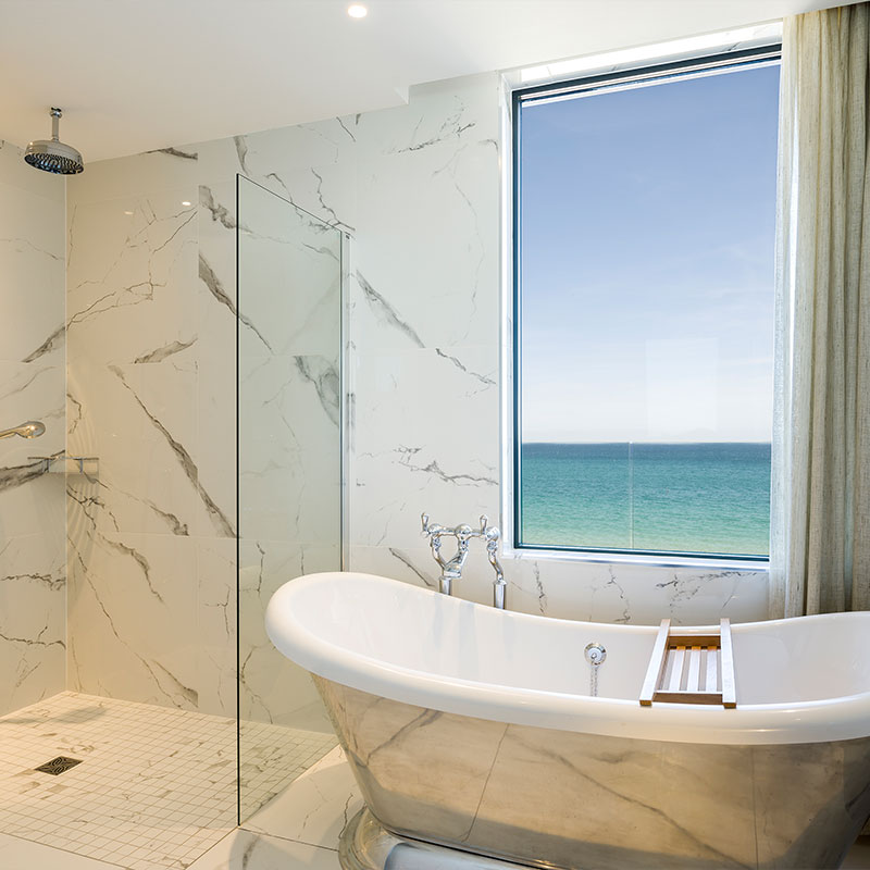 Superior Beach Lodge