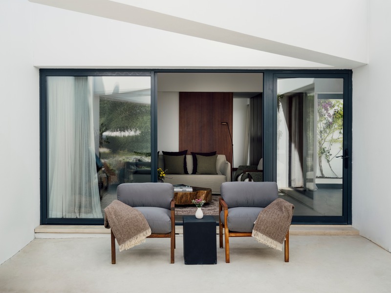2-Bedroom Land Suite