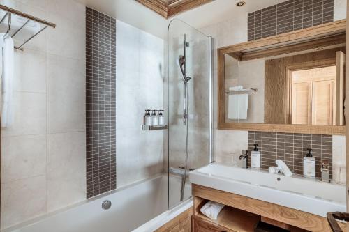 Double room with mountain view
