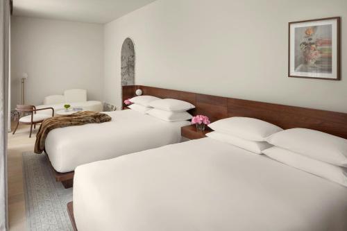 Deluxe Room with Two Queen Beds