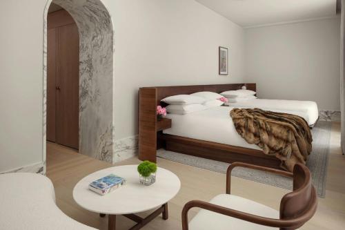 Deluxe Room with Two Queen Beds