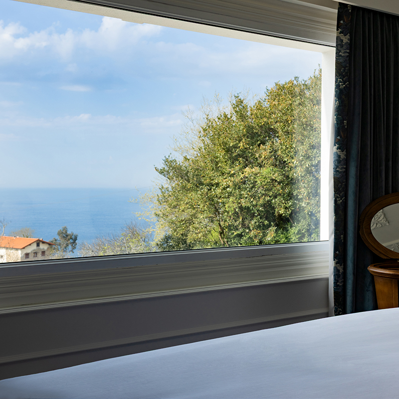 Exclusive Sea View with Terrace