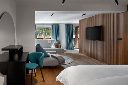 Suite With Balcony