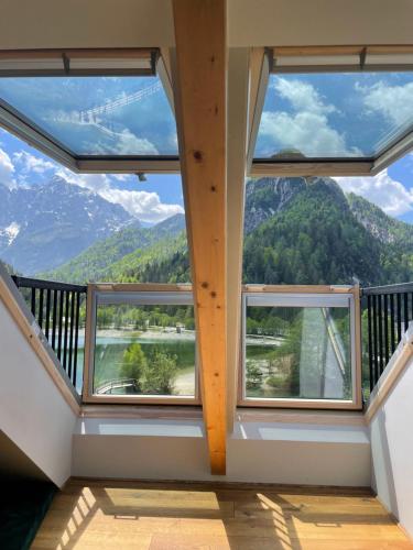King Room with Lake View
