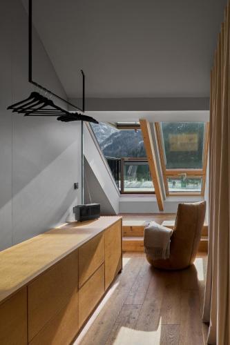 King Room with Lake View