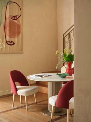 Suite with City View