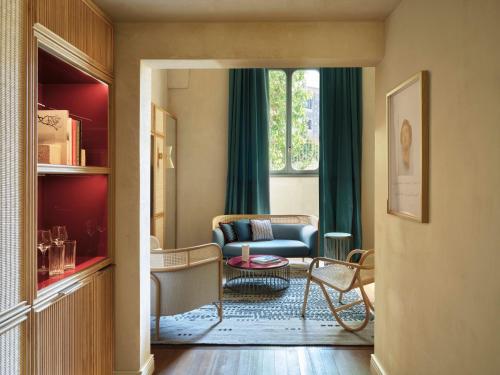 Suite with City View