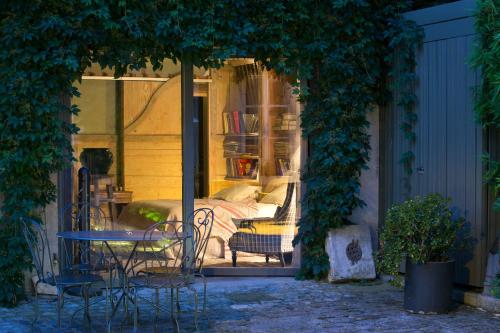 Studio - Ground Floor