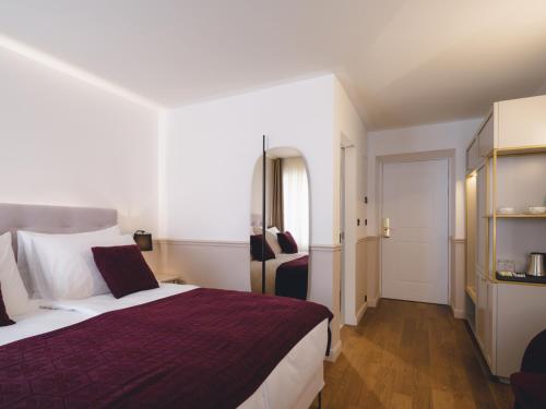 Double Room with Old Town View