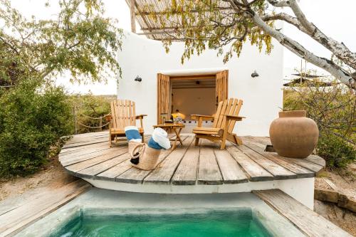 Deluxe Double Room with Balcony and Sea View
