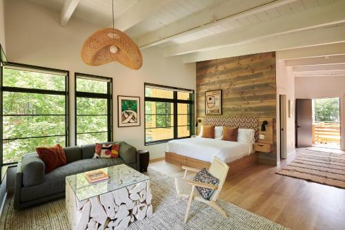 Suite with River View