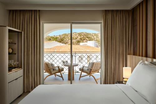 King Room with Balcony