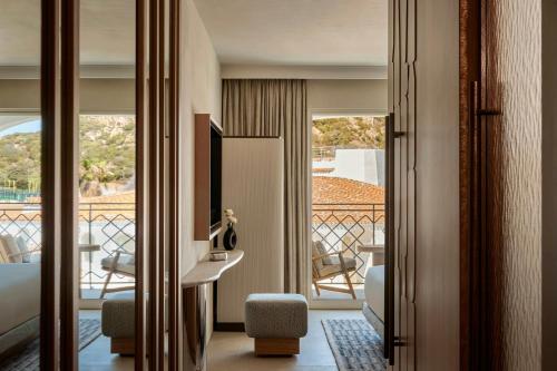 King Room with Balcony