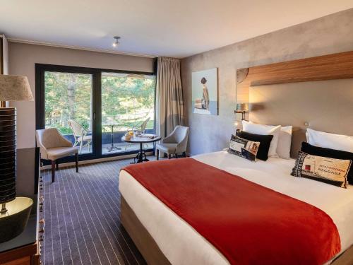 Classic Queen Room with Balcony
