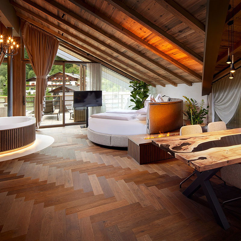 Sky Loft & Spa Suite