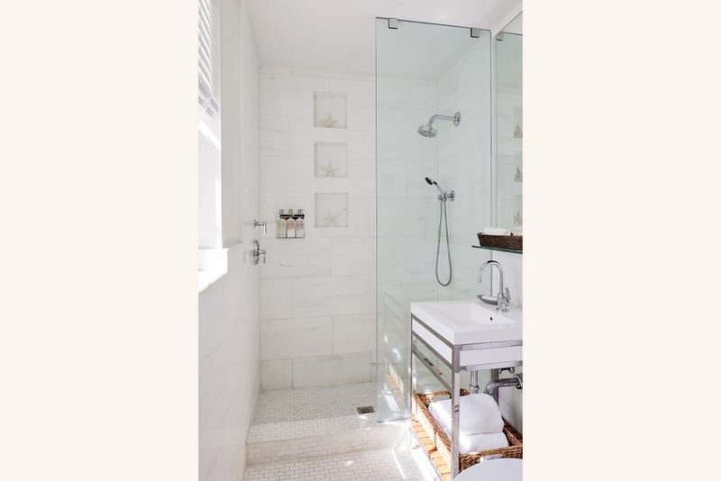 Classic Double Bed Suite 