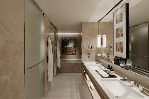 Deluxe Park Suite with Two Double Beds