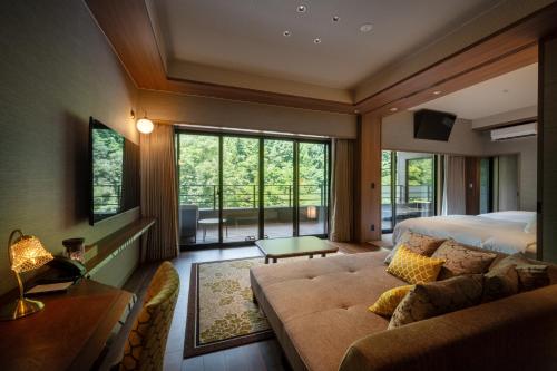 River View Panorama Suite