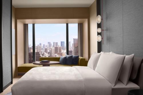 Executive Suite King - lounge access