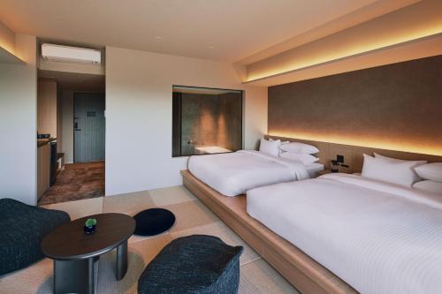 Japanese Modern