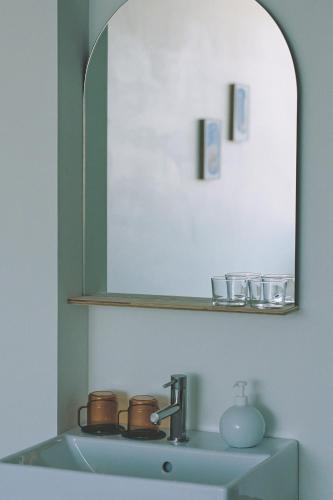 Twin Room with Shower