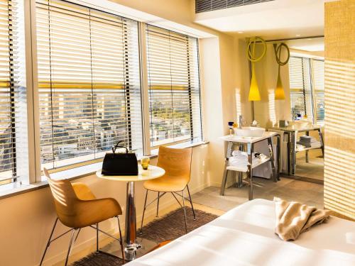 JUNIOR SUITE PANORAMIC TOUR EIFFEL
