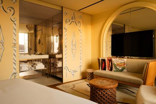 Suite with City View