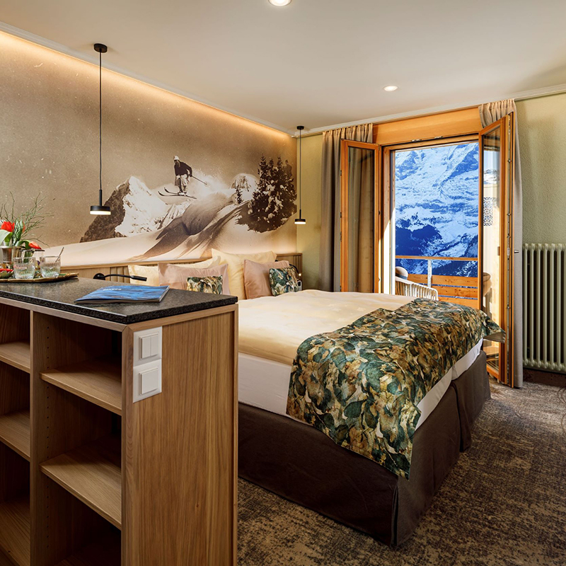 Corner Junior Suite with Balcony