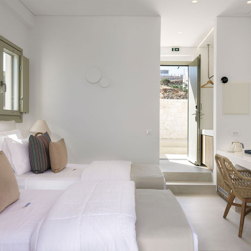 Double Room Partial Sea View 