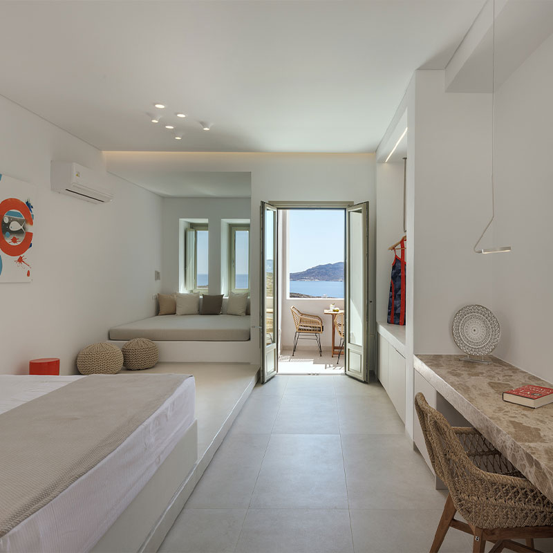 One Space Family Suite Sea View