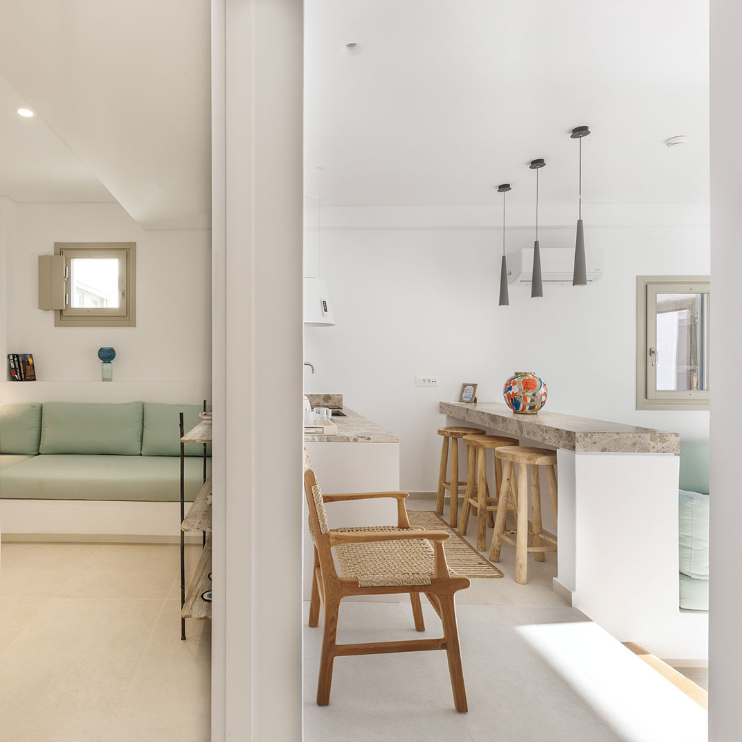 Suite With Private Swimming Pool