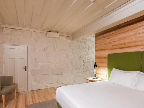 Manor Room