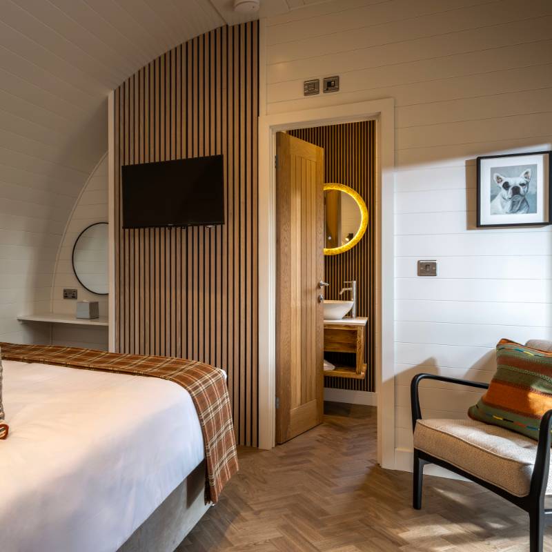 2 Bedroomed Pod with 2 Ensuites