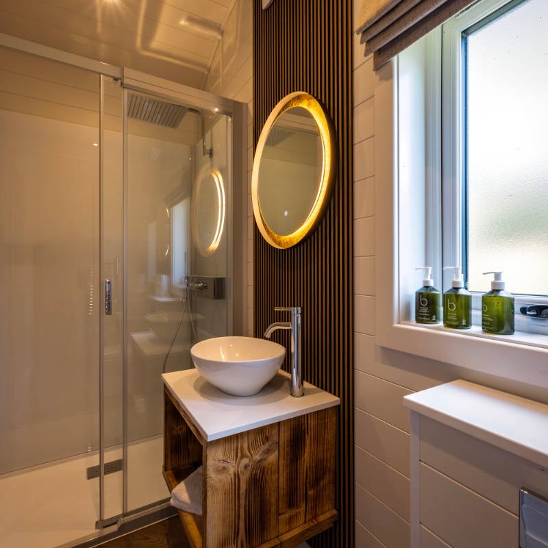 2 Bedroomed Pod with 2 Ensuites