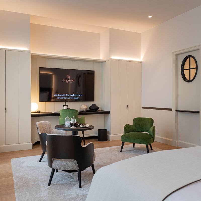 Glorious room 