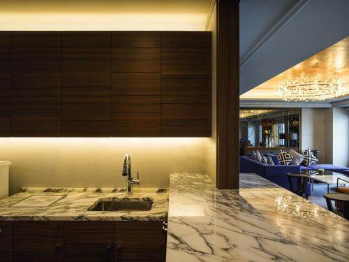 Imperial Suite