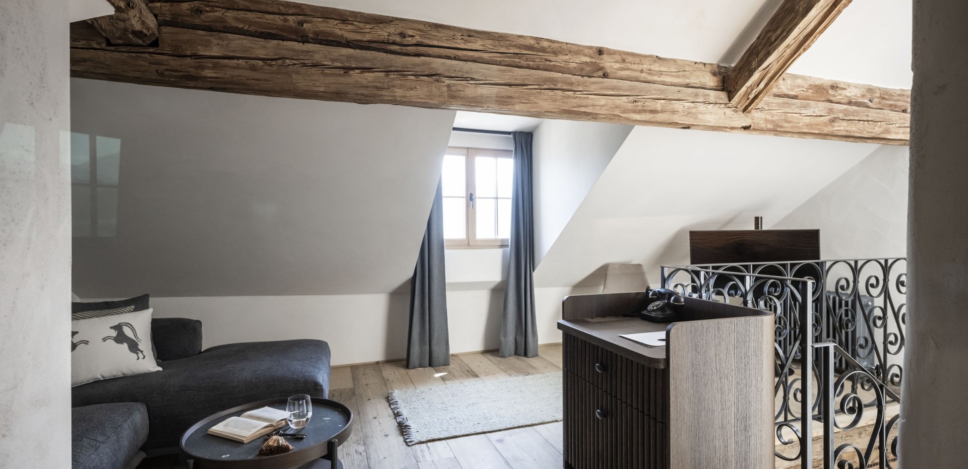 Suite Ernst Loesch