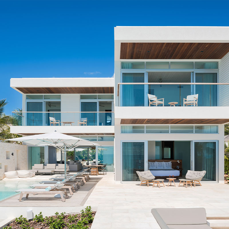 Four Bedroom Amuse Villa with Waterslide