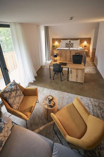 Superior Double or Twin Room with Mountain View