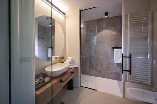 Deluxe Double Room with Mountain View
