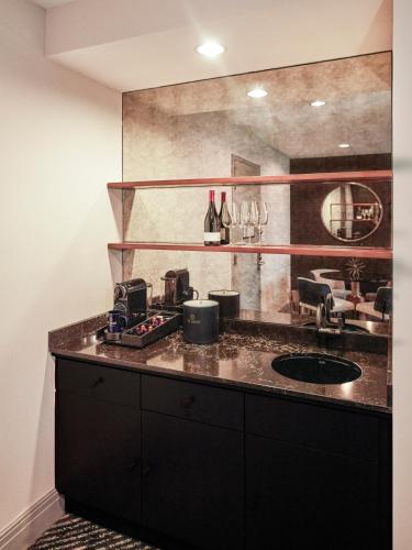 King Suite Accessible
