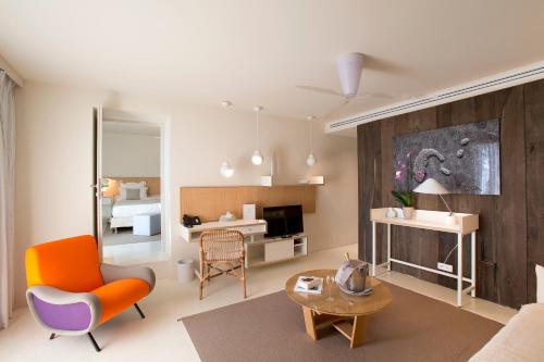 Executive Suite with Sea View