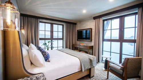 Suite with River View