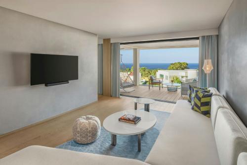 Premier Two-Bedroom Family Suite with Ocean View and Balcony
