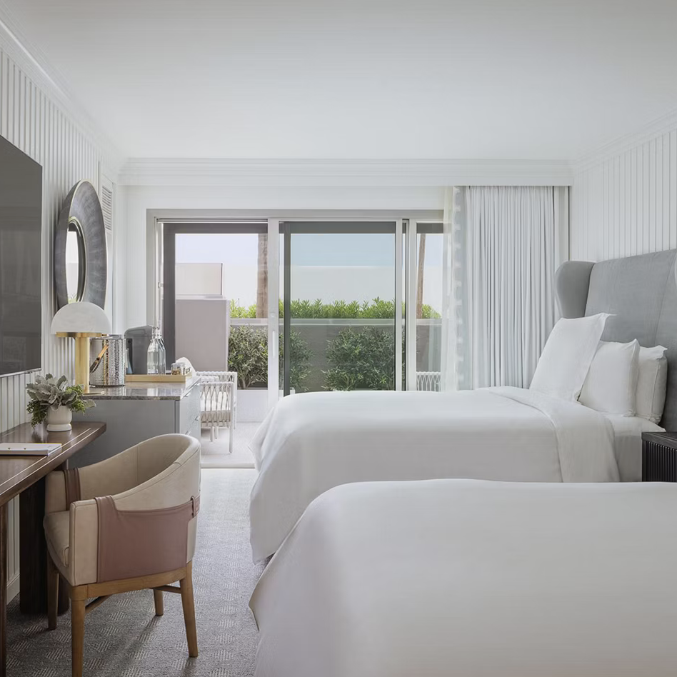 2 Bedroom Suite 1King  2Q Private Patio