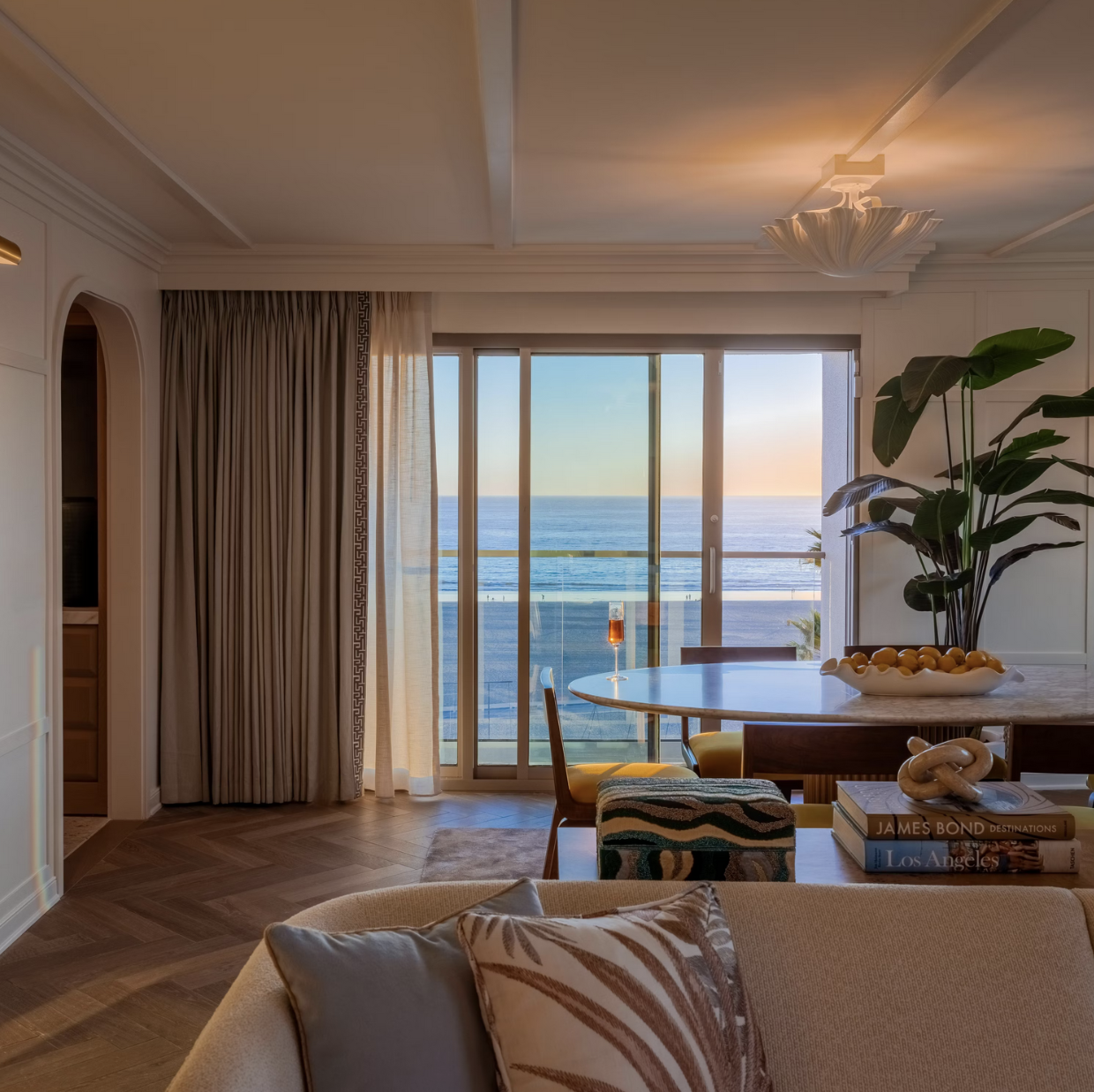 Pacifica Oceanfront Suite