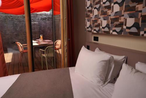 Lodge (4 People)